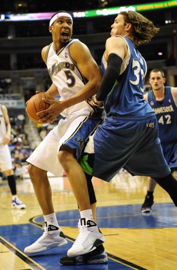 刺总冠军成 刺总冠军成