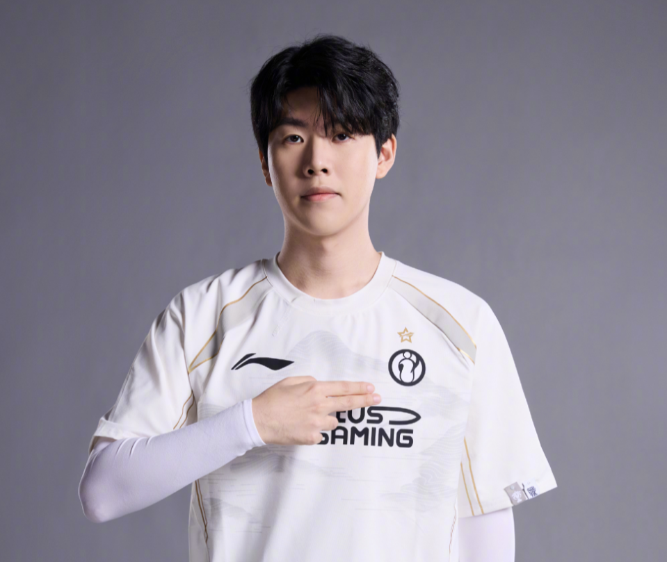 欧冠的赛制 欧冠的赛制